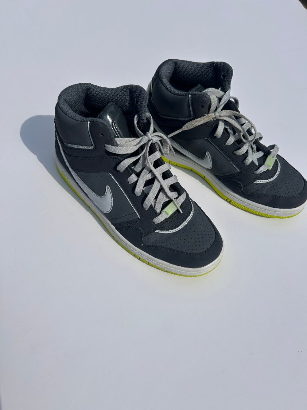 Nike Air Prestige III High Dark Gray Volt Neon Yellow High Top Sneakers Men's 9